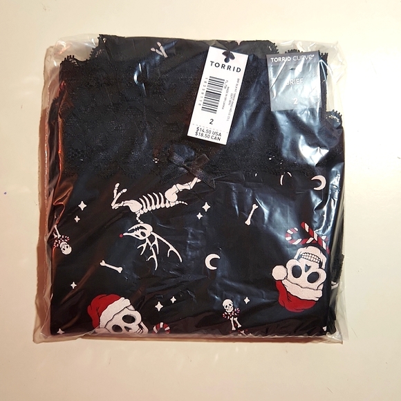 ♥️NWT VINTAGE TORRID PANTY BONES SKULL SANTA HAT CHRISTMAS PANTY BRIEF PLUS SIZE - Picture 4 of 10
